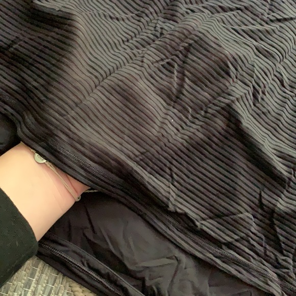 Lululemon Mesh Tank - Picture 2 of 3